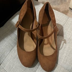 BAMBOO Caramel Heeled Faux Suede Shoes